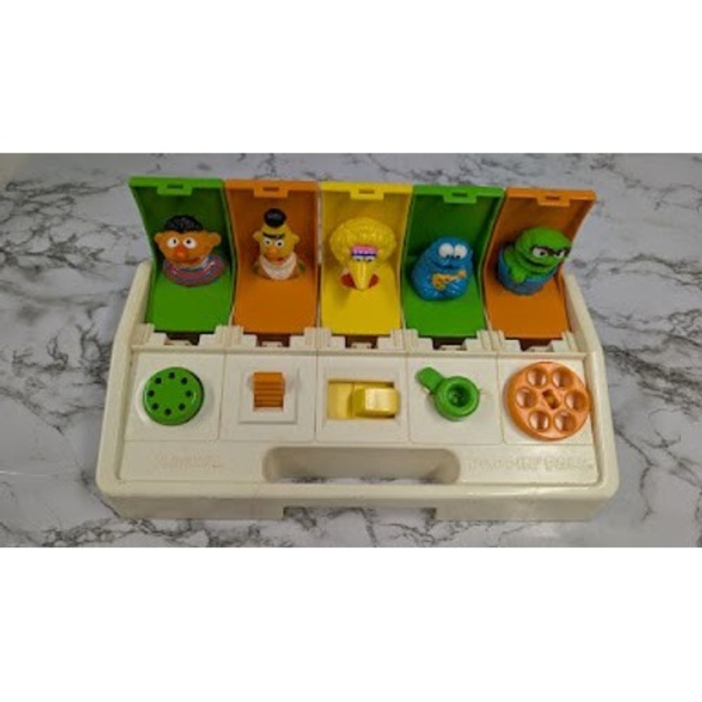 Vintage 1986 Fisher Price Sesame Street Pop-Up Pals Toy